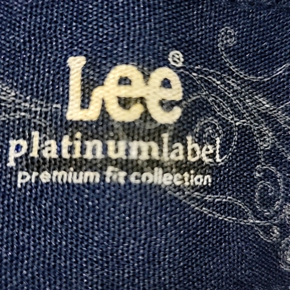 Lee Blue Flare Wide Leg Jeans with Timeless Appeal - Picture 5 of 8
